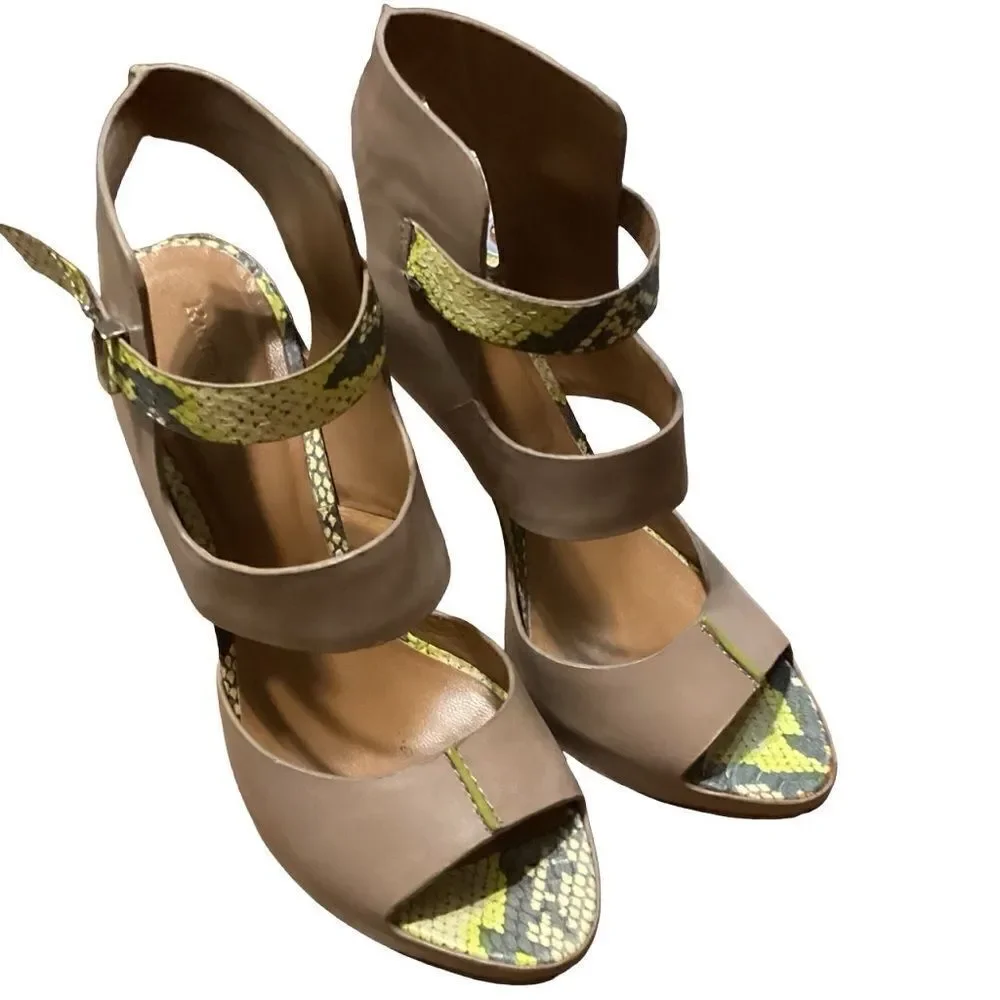 Rachel Roy Devyn Snake-Print Strappy Sandal Taupe/Lime Sz 7.5